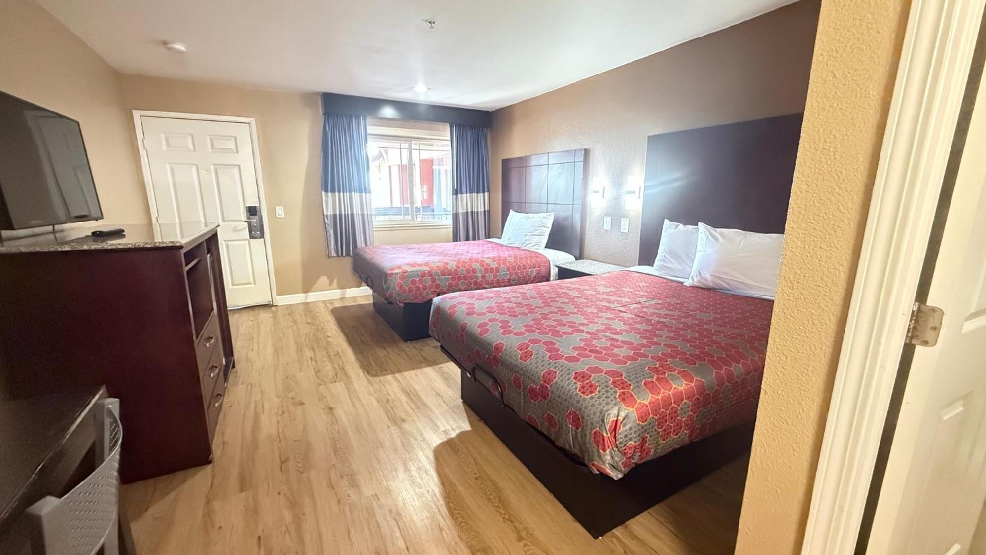 واتسونفيل Valley Inn المظهر الخارجي الصورة