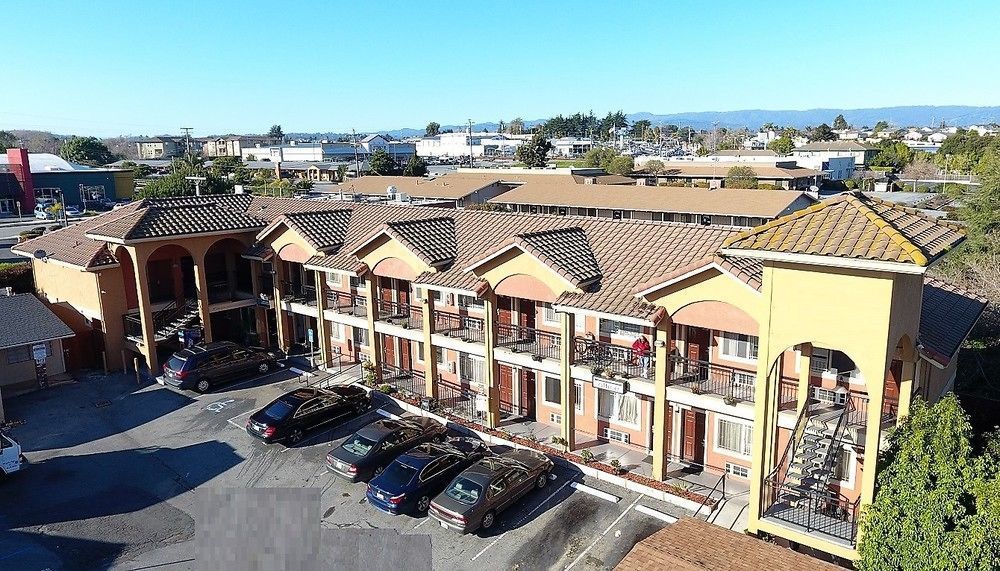 واتسونفيل Valley Inn المظهر الخارجي الصورة